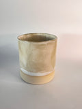 Becher Erde
