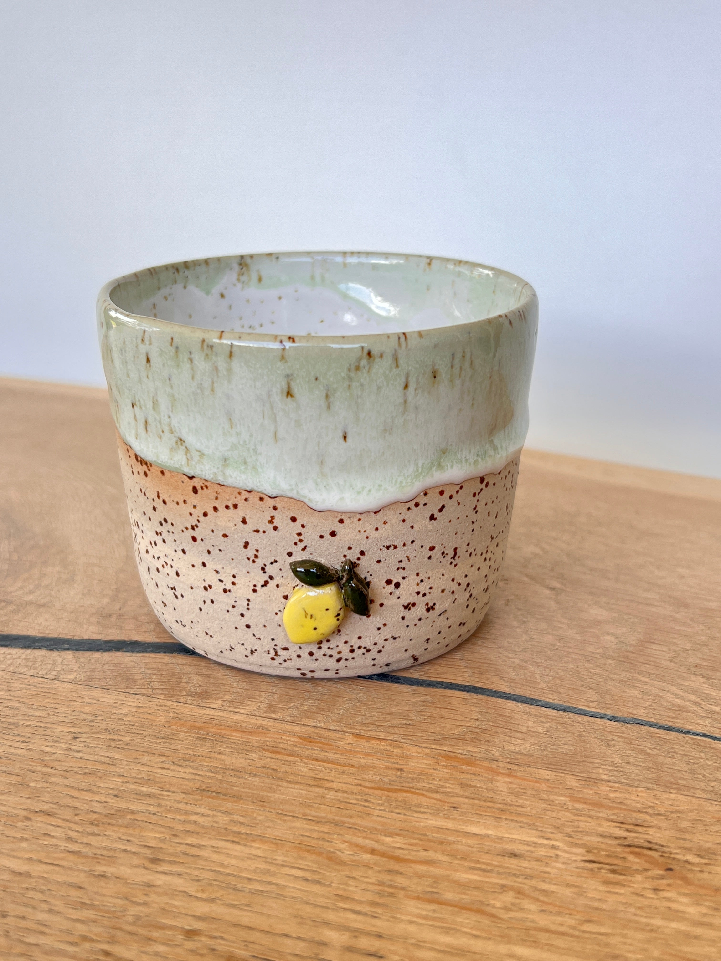 Becher Zitrone 2