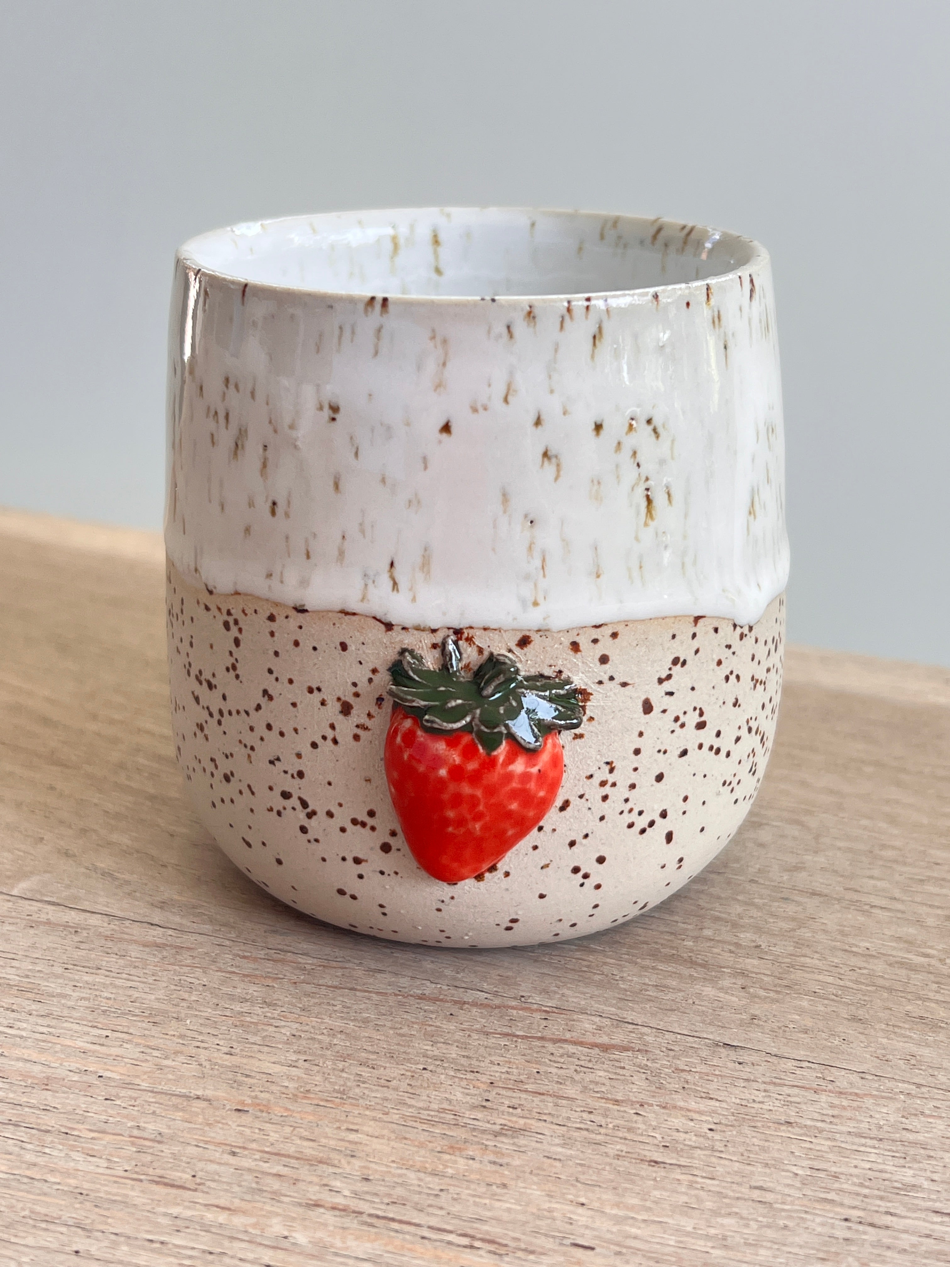 Becher Erdbeere 4
