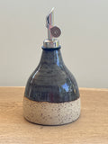 Ölflasche grau