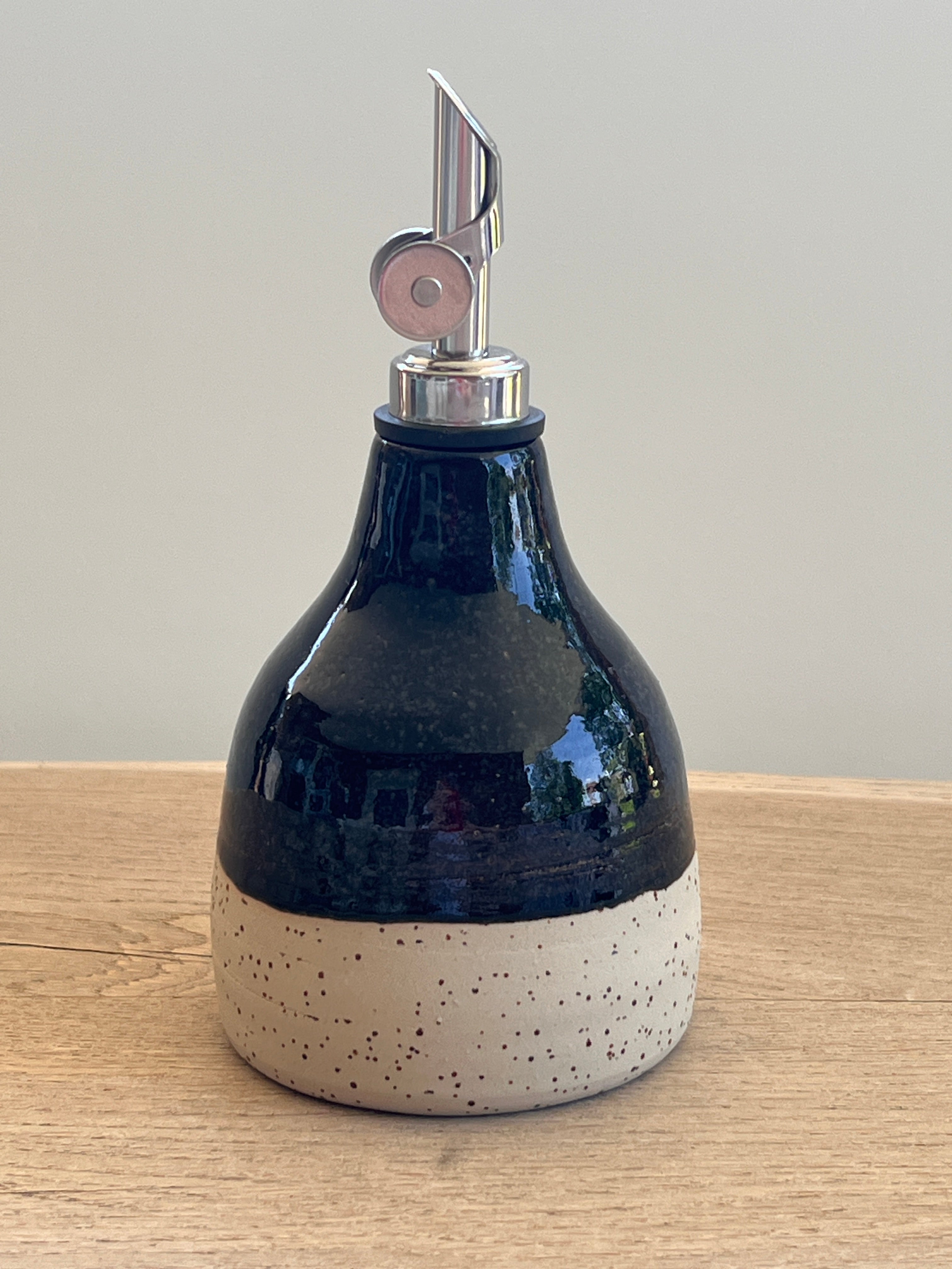 Ölflasche blau/braun